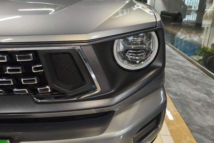 Used Haval H Dog 2023 2.0T Two-Wheel Drive Chaoye Version Plus Left Front Headlight
