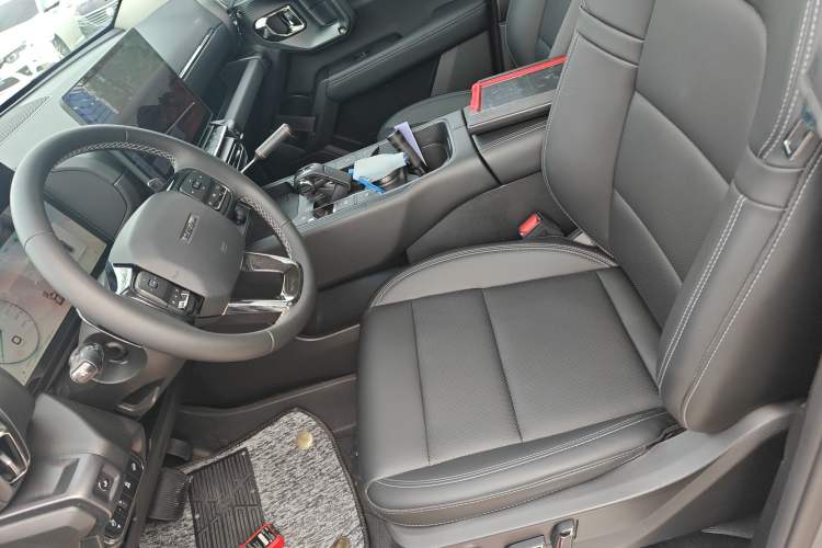 Used Haval H Dog 2023 1.5T Two-Wheel Drive Chao Ye Version Plus Left Front Seat