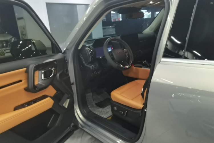 Used Haval H Dog 2023 2.0T All-Wheel-Drive Chaoye Plus Left Front Seat