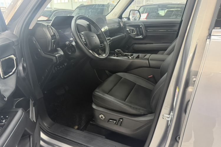 Used Haval H Dog 2023 2.0T Two-Wheel Drive Chaoye Version Plus Left Front Seat