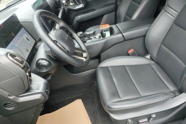 Used Haval H Dog 2023 2.0T All-Wheel-Drive Chaoye Plus Left Front Seat