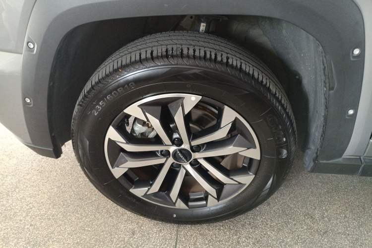 Used Haval H Dog 2023 2.0T Two-Wheel Drive Chaoye Version Plus Left Front Wheel Hub