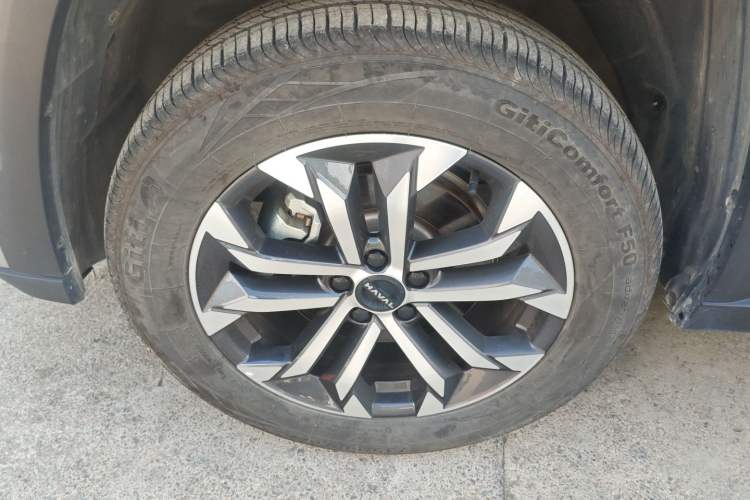 Used Haval H Dog 2023 2.0T Two-Wheel Drive Chaoye Version Plus Left Front Wheel Hub