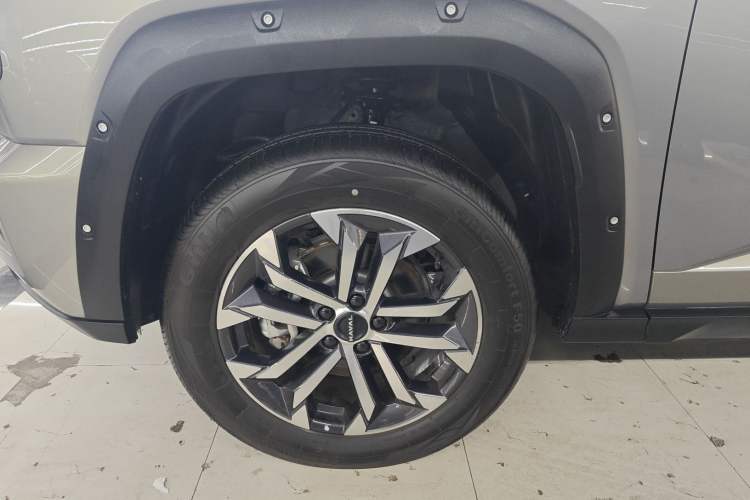 Used Haval H Dog 2023 2.0T Two-Wheel Drive Chaoye Version Plus Left Front Wheel Hub