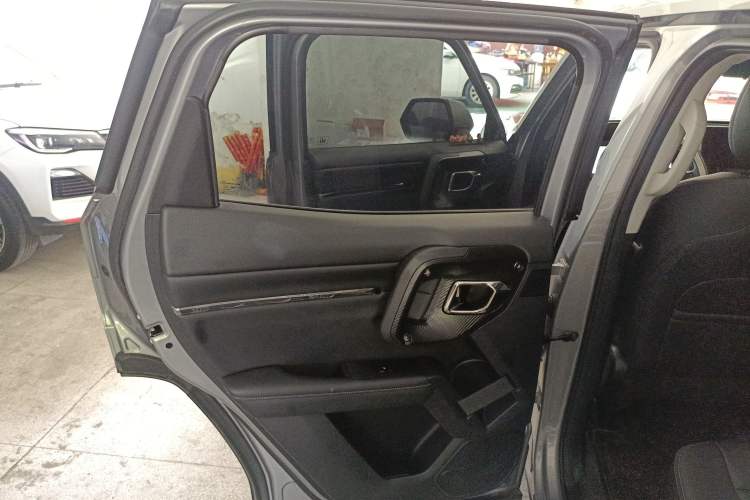 Used Haval H Dog 2023 2.0T Two-Wheel Drive Chaoye Version Plus Left Rear Door Interior