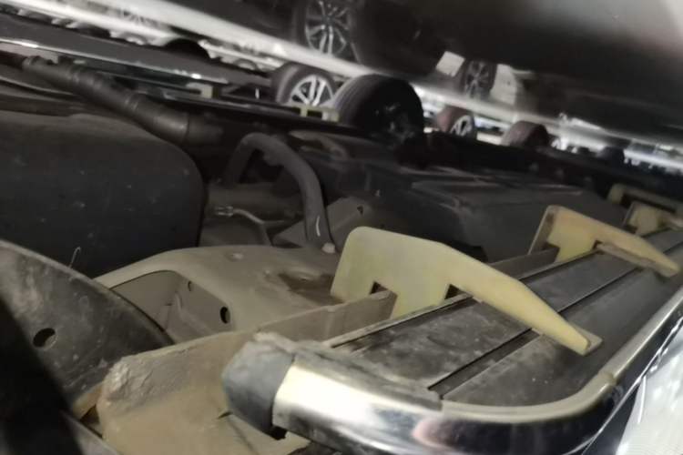 Used Haval H Dog 2023 1.5T Two-Wheel Drive Chao Ye Version Plus Left Side Sill