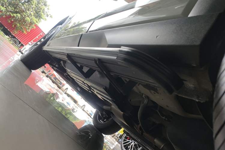 Used Haval H Dog 2023 2.0T Two-Wheel Drive Chaoye Version Plus Left Side Sill
