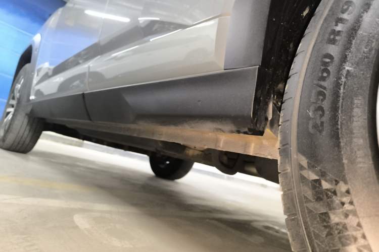 Used Haval H Dog 2023 2.0T Two-Wheel Drive Chaoye Version Plus Left Side Sill