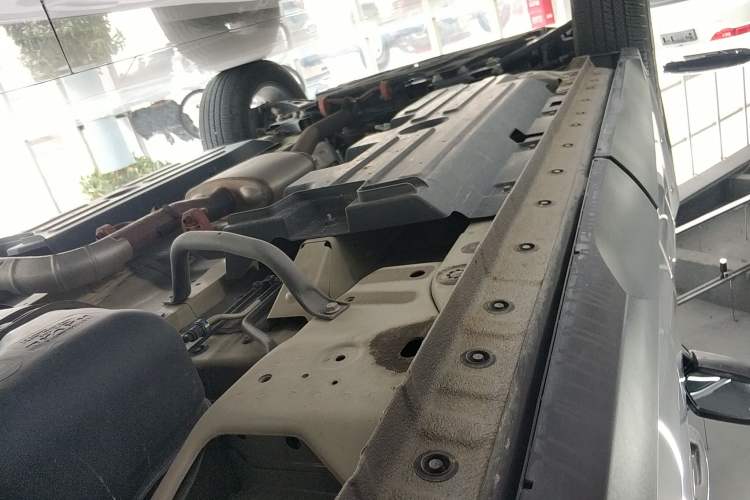 Used Haval H Dog 2023 2.0T Two-Wheel Drive Chaoye Version Plus Left Side Sill