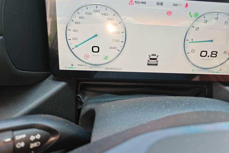 Used Haval H Dog 2023 2.0T Two-Wheel Drive Chaoye Version Plus Odometer Close Up