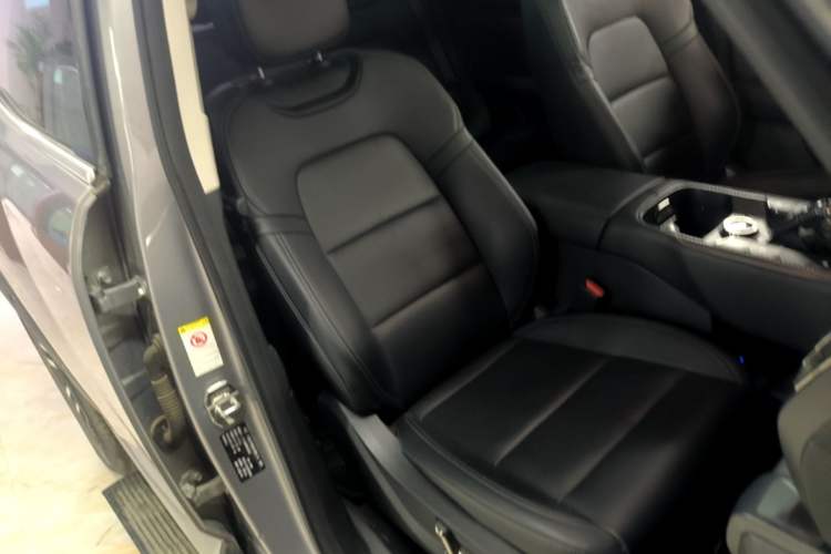 Used Haval H Dog 2023 1.5T Two-Wheel Drive Chao Ye Version Plus Right Front Seat