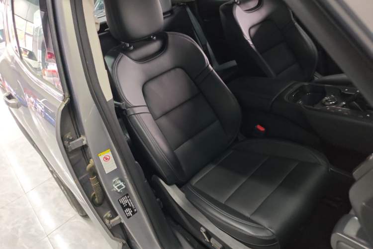 Used Haval H Dog 2023 2.0T Two-Wheel Drive Chaoye Version Plus Right Front Seat