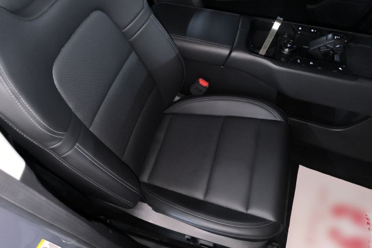 Used Haval H Dog 2023 2.0T Two-Wheel Drive Chaoye Version Plus Right Front Seat
