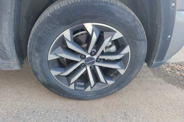 Used Haval H Dog 2023 1.5T Two-Wheel Drive Chao Ye Version Plus Right Front Wheel Hub
