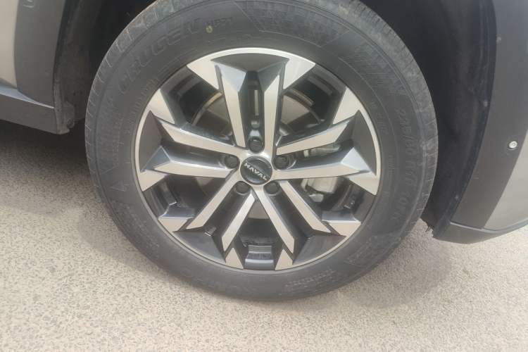 Used Haval H Dog 2023 1.5T Two-Wheel Drive Chao Ye Version Plus Right Front Wheel Hub