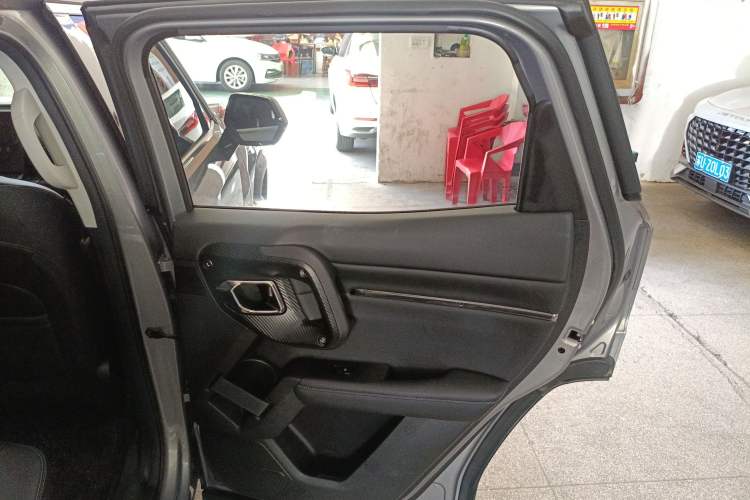 Used Haval H Dog 2023 2.0T Two-Wheel Drive Chaoye Version Plus Right Rear Door Interior