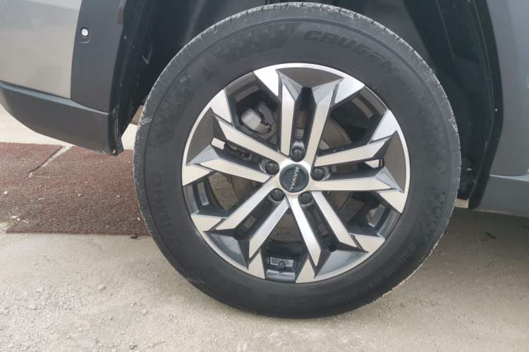 Used Haval H Dog 2023 2.0T Two-Wheel Drive Chaoye Version Plus Right Rear Wheel Hub