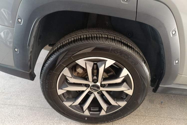 Used Haval H Dog 2023 2.0T Two-Wheel Drive Chaoye Version Plus Right Rear Wheel Hub
