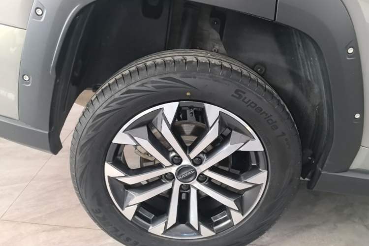 Used Haval H Dog 2023 2.0T All-Wheel-Drive Chaoye Plus Right Rear Wheel Hub