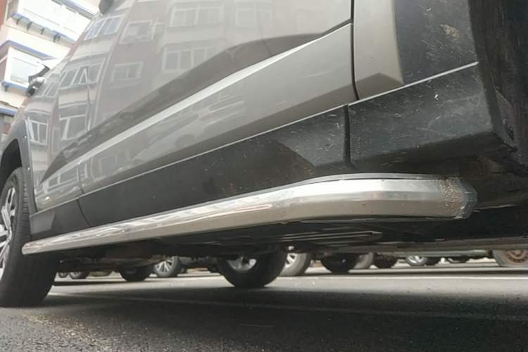 Used Haval H Dog 2023 1.5T Two-Wheel Drive Chao Ye Version Plus Right Side Sill