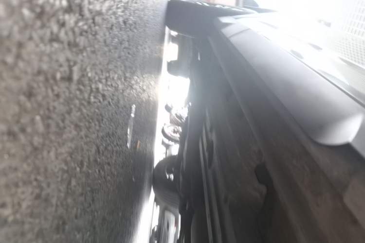 Used Haval H Dog 2023 1.5T Two-Wheel Drive Chao Ye Version Plus Right Side Sill