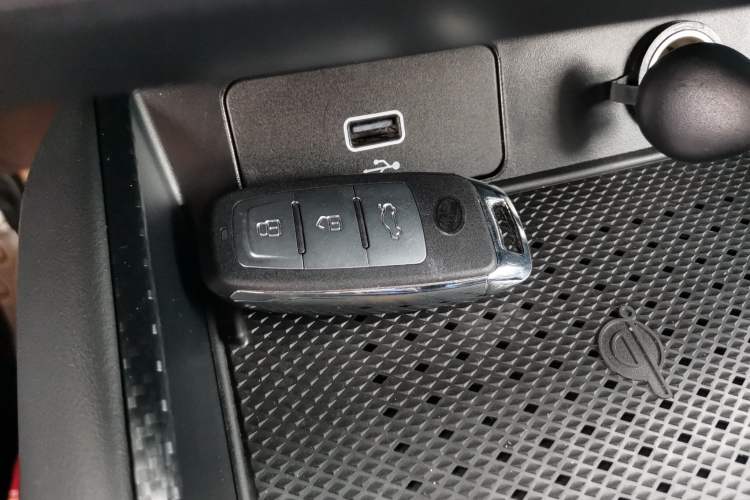 Used Haval H Dog 2023 2.0T Two-Wheel Drive Chaoye Version Plus Vehicle Key