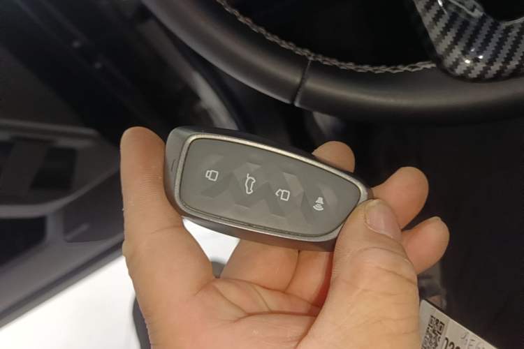 Used Haval H Dog 2023 1.5T Two-Wheel Drive Chao Ye Version Plus Vehicle Key