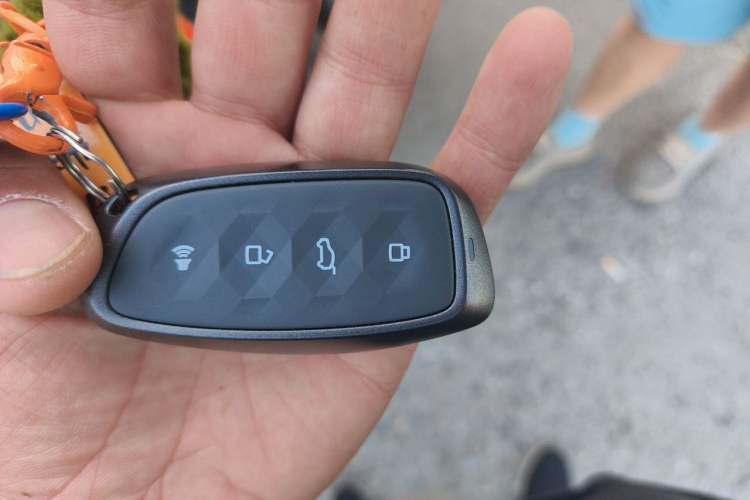 Used Haval H Dog 2023 1.5T Two-Wheel Drive Chao Ye Version Plus Vehicle Key