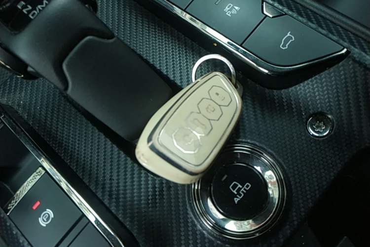 Used Haval H Dog 2023 1.5T Two-Wheel Drive Chao Ye Version Plus Vehicle Key