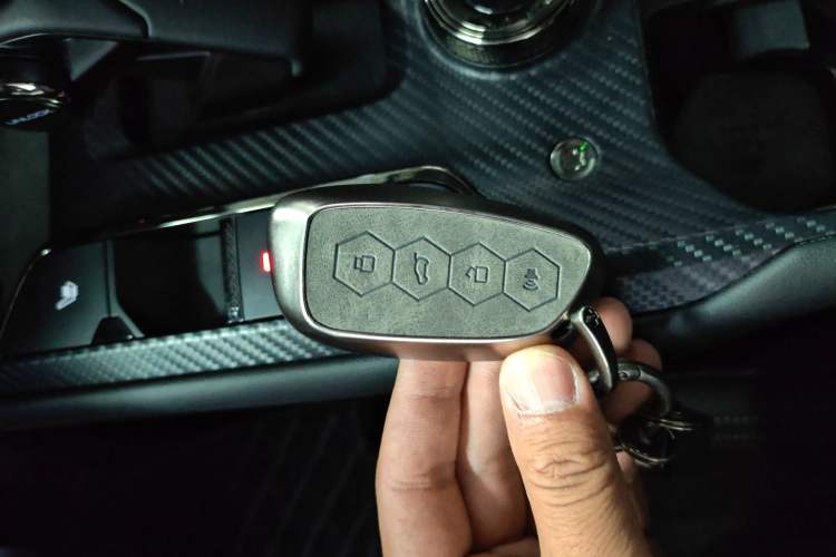 Used Haval H Dog 2023 1.5T Two-Wheel Drive Chao Ye Version Plus Vehicle Key