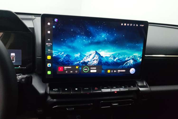 Used Haval H Dog 2023 2.0T All-Wheel-Drive Chaoye Plus Audio And AC Panel