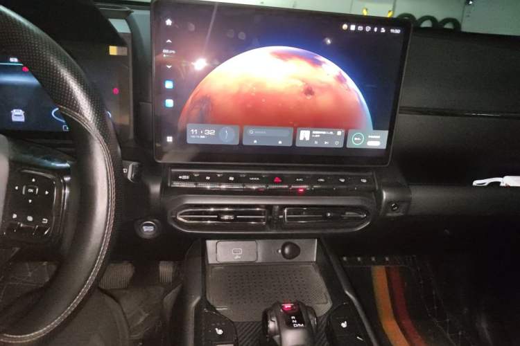 Used Haval H Dog 2023 1.5T Two-Wheel Drive Chao Ye Version Plus Audio And AC Panel