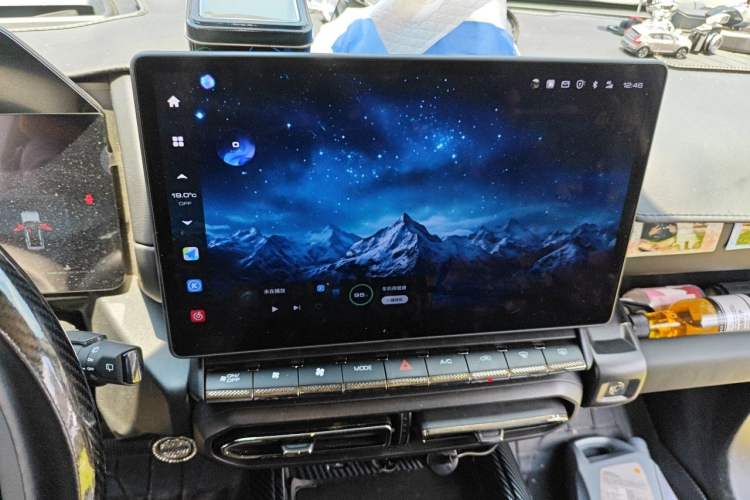 Used Haval H Dog 2023 1.5T Two-Wheel Drive Chao Ye Version Plus Audio And AC Panel