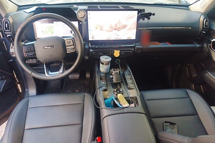 Used Haval H Dog 2023 2.0T All-Wheel-Drive Chaoye Plus Center Console