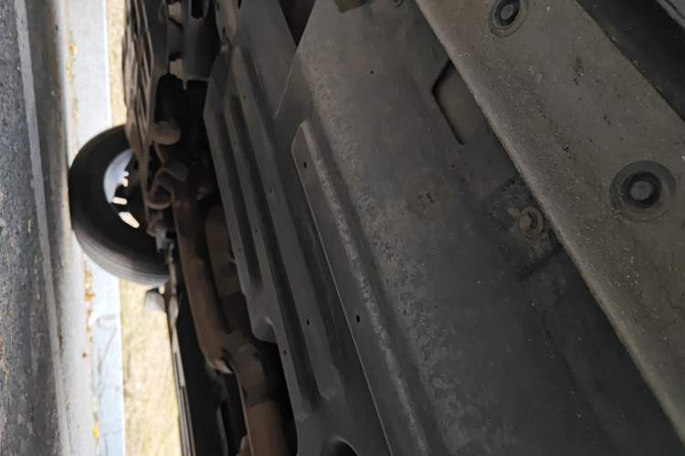 Used Haval H Dog 2023 2.0T All-Wheel-Drive Chaoye Plus Chassis Front Left