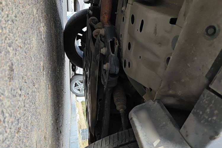Used Haval H Dog 2023 2.0T All-Wheel-Drive Chaoye Plus Chassis Front Right