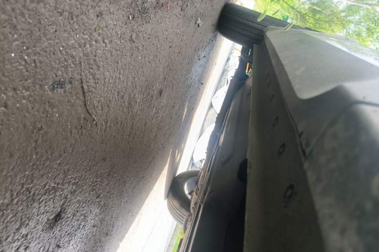 Used Haval H Dog 2023 2.0T Two-Wheel Drive Chaoye Version Plus Chassis Front Right