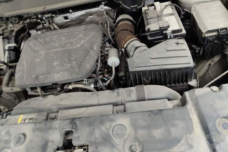 Used Haval H Dog 2023 1.5T Two-Wheel Drive Chao Ye Version Plus Engine Bay