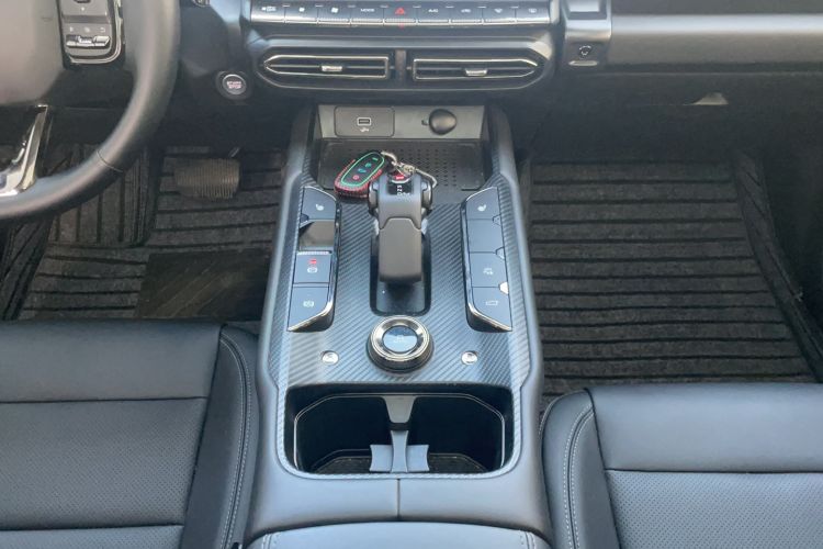 Used Haval H Dog 2023 2.0T Two-Wheel Drive Chaoye Version Plus Gear Lever