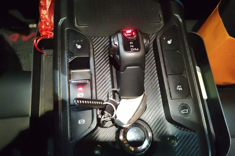Used Haval H Dog 2023 1.5T Two-Wheel Drive Chao Ye Version Plus Gear Lever