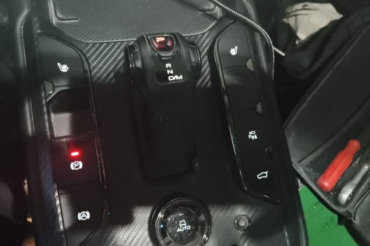 Used Haval H Dog 2023 2.0T Two-Wheel Drive Chaoye Version Plus Gear Lever