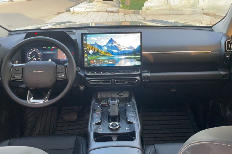 Used Haval H Dog 2023 2.0T Two-Wheel Drive Chaoye Version Plus Interior 3