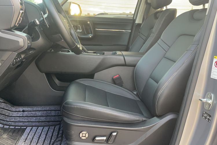 Used Haval H Dog 2023 2.0T Two-Wheel Drive Chaoye Version Plus Left Front Seat