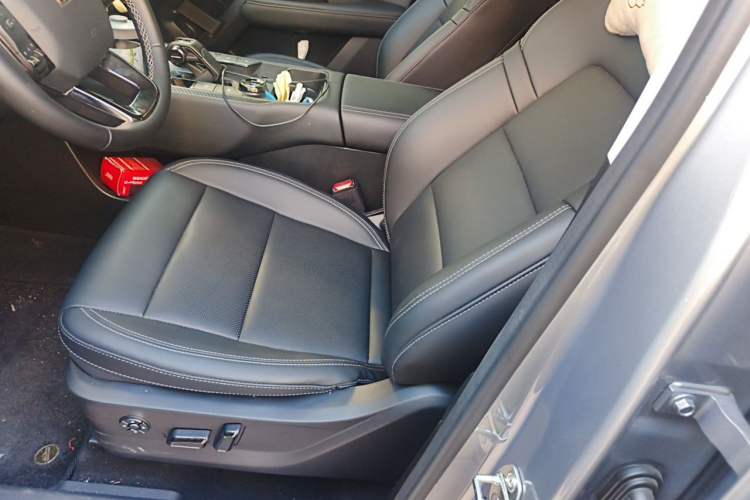 Used Haval H Dog 2023 2.0T All-Wheel-Drive Chaoye Plus Left Front Seat
