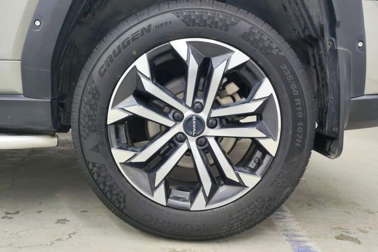Used Haval H Dog 2023 2.0T All-Wheel-Drive Chaoye Plus Left Front Wheel Hub