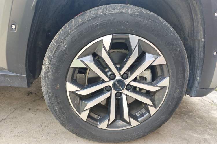 Used Haval H Dog 2023 1.5T Two-Wheel Drive Chao Ye Version Plus Right Front Wheel Hub