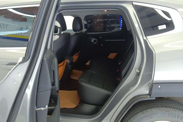 Used Haval H Dog 2023 2.0T Two-Wheel Drive Chaoye Version Plus Right Rear Seat