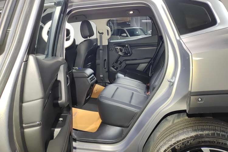 Used Haval H Dog 2023 2.0T All-Wheel-Drive Chaoye Plus Right Rear Seat