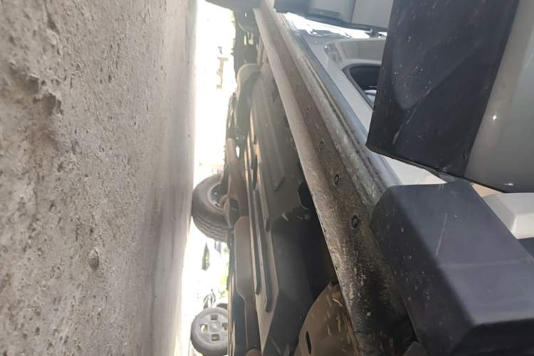 Used Haval H Dog 2023 2.0T All-Wheel-Drive Chaoye Plus Right Side Sill