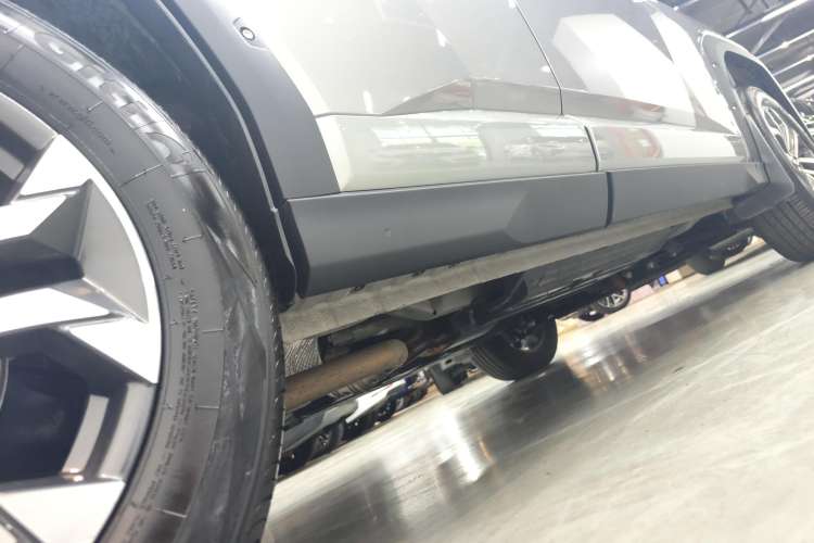 Used Haval H Dog 2023 1.5T Two-Wheel Drive Chao Ye Version Plus Right Side Sill